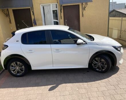 Білий Пежо 208, об'ємом двигуна 0 л та пробігом 84 тис. км за 12400 $, фото 1 на Automoto.ua