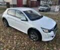 Белый Пежо 208, объемом двигателя 0 л и пробегом 25 тыс. км за 14250 $, фото 1 на Automoto.ua