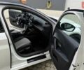 Белый Пежо 208, объемом двигателя 0 л и пробегом 52 тыс. км за 16800 $, фото 22 на Automoto.ua