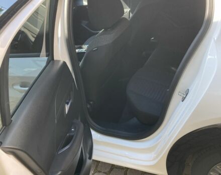 Білий Пежо 208, об'ємом двигуна 0 л та пробігом 84 тис. км за 12400 $, фото 7 на Automoto.ua