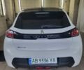Білий Пежо 208, об'ємом двигуна 0 л та пробігом 89 тис. км за 14000 $, фото 5 на Automoto.ua