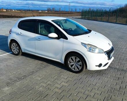 Білий Пежо 208, об'ємом двигуна 1.6 л та пробігом 162 тис. км за 7800 $, фото 1 на Automoto.ua