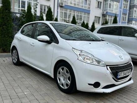 Білий Пежо 208, об'ємом двигуна 1.4 л та пробігом 247 тис. км за 6400 $, фото 1 на Automoto.ua
