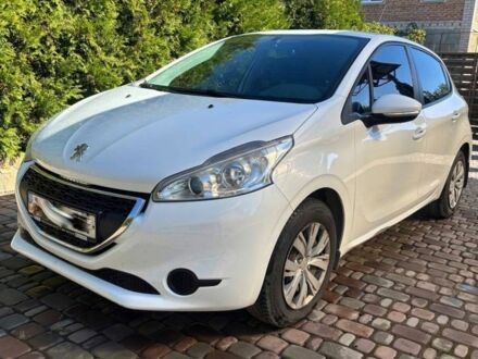 Пежо 208 2014 в Кривом Роге на Automoto.ua Белый Пежо 208, объемом двигателя 0 л и пробегом 120 тыс. км за 9420 $, фото 1 на Automoto.ua
