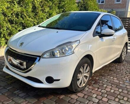 Белый Пежо 208, объемом двигателя 0 л и пробегом 120 тыс. км за 9420 $, фото 1 на Automoto.ua
