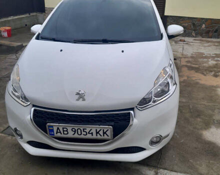 Белый Пежо 208, объемом двигателя 1.4 л и пробегом 164 тыс. км за 7200 $, фото 1 на Automoto.ua
