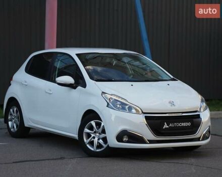 Белый Пежо 208, объемом двигателя 1.5 л и пробегом 55 тыс. км за 12000 $, фото 1 на Automoto.ua
