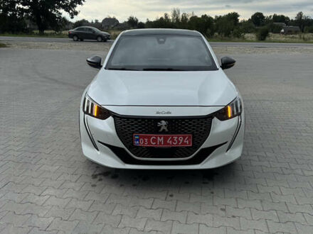 Белый Пежо 208, объемом двигателя 0 л и пробегом 52 тыс. км за 15500 $, фото 1 на Automoto.ua