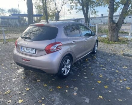 Бежевый Пежо 208, объемом двигателя 1.6 л и пробегом 125 тыс. км за 7700 $, фото 2 на Automoto.ua