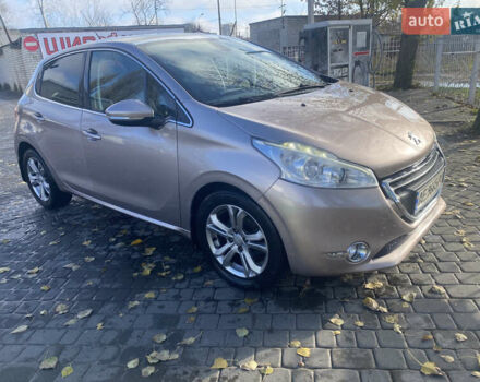 Бежевый Пежо 208, объемом двигателя 1.6 л и пробегом 125 тыс. км за 7700 $, фото 7 на Automoto.ua