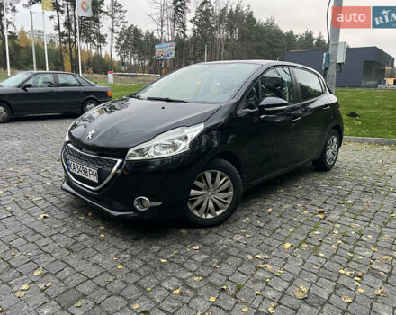 Черный Пежо 208, объемом двигателя 1.4 л и пробегом 200 тыс. км за 6200 $, фото 1 на Automoto.ua