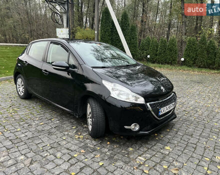 Черный Пежо 208, объемом двигателя 1.4 л и пробегом 200 тыс. км за 6200 $, фото 4 на Automoto.ua