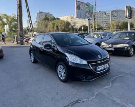 Чорний Пежо 208, об'ємом двигуна 1.2 л та пробігом 112 тис. км за 7999 $, фото 2 на Automoto.ua