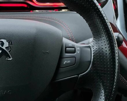 Черный Пежо 208, объемом двигателя 1.6 л и пробегом 130 тыс. км за 13650 $, фото 12 на Automoto.ua