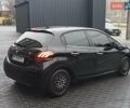 Черный Пежо 208, объемом двигателя 1.2 л и пробегом 181 тыс. км за 5750 $, фото 5 на Automoto.ua