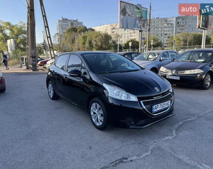Чорний Пежо 208, об'ємом двигуна 1.2 л та пробігом 112 тис. км за 7999 $, фото 2 на Automoto.ua