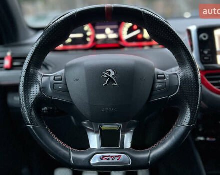 Черный Пежо 208, объемом двигателя 1.6 л и пробегом 130 тыс. км за 13650 $, фото 10 на Automoto.ua