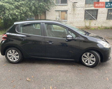 Черный Пежо 208, объемом двигателя 1.56 л и пробегом 214 тыс. км за 8250 $, фото 3 на Automoto.ua