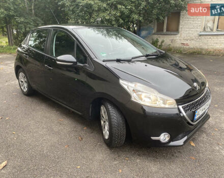 Черный Пежо 208, объемом двигателя 1.56 л и пробегом 214 тыс. км за 8250 $, фото 2 на Automoto.ua