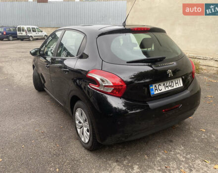Черный Пежо 208, объемом двигателя 1.56 л и пробегом 214 тыс. км за 8250 $, фото 6 на Automoto.ua