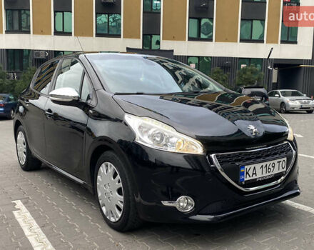 Черный Пежо 208, объемом двигателя 1.2 л и пробегом 117 тыс. км за 6900 $, фото 4 на Automoto.ua