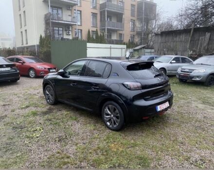 Черный Пежо 208, объемом двигателя 0 л и пробегом 59 тыс. км за 12900 $, фото 4 на Automoto.ua