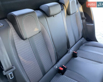 Черный Пежо 208, объемом двигателя 0 л и пробегом 27 тыс. км за 14350 $, фото 27 на Automoto.ua