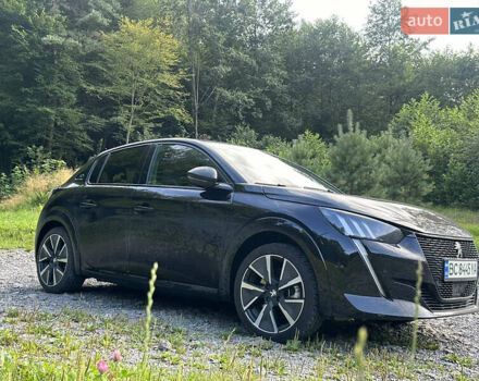 Чорний Пежо 208, об'ємом двигуна 0 л та пробігом 43 тис. км за 14500 $, фото 1 на Automoto.ua