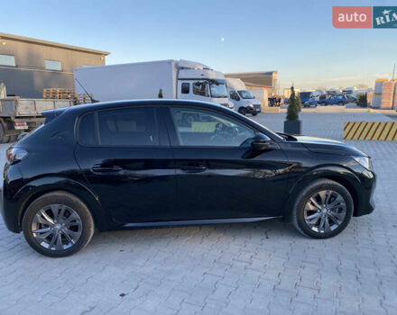 Черный Пежо 208, объемом двигателя 0 л и пробегом 27 тыс. км за 14350 $, фото 9 на Automoto.ua