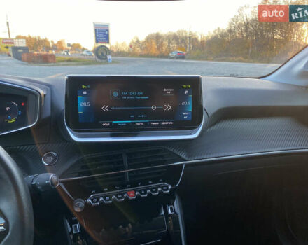 Черный Пежо 208, объемом двигателя 0 л и пробегом 27 тыс. км за 14350 $, фото 30 на Automoto.ua