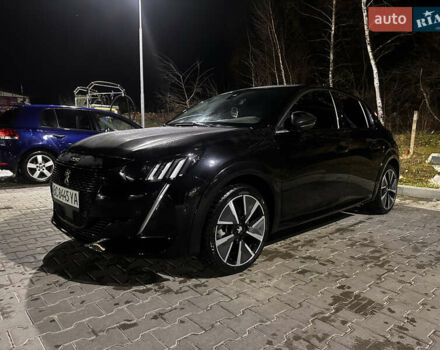 Чорний Пежо 208, об'ємом двигуна 0 л та пробігом 43 тис. км за 14500 $, фото 2 на Automoto.ua
