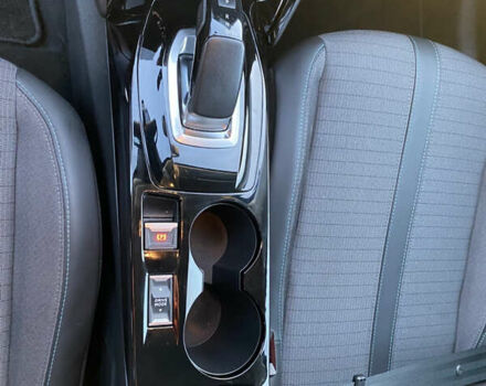 Черный Пежо 208, объемом двигателя 0 л и пробегом 27 тыс. км за 14350 $, фото 23 на Automoto.ua