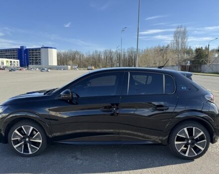 Черный Пежо 208, объемом двигателя 0 л и пробегом 22 тыс. км за 16300 $, фото 2 на Automoto.ua