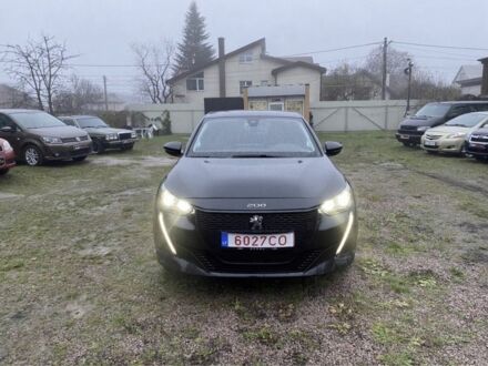 Черный Пежо 208, объемом двигателя 0 л и пробегом 59 тыс. км за 12900 $, фото 1 на Automoto.ua