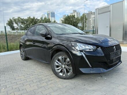 Черный Пежо 208, объемом двигателя 0 л и пробегом 60 тыс. км за 11200 $, фото 1 на Automoto.ua