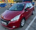 Червоний Пежо 208, об'ємом двигуна 1.2 л та пробігом 115 тис. км за 7300 $, фото 3 на Automoto.ua