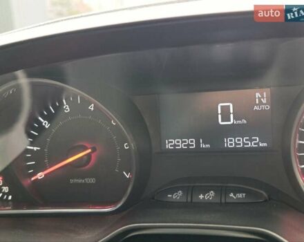 Червоний Пежо 208, об'ємом двигуна 1.2 л та пробігом 129 тис. км за 6900 $, фото 15 на Automoto.ua