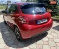 Красный Пежо 208, объемом двигателя 1.4 л и пробегом 120 тыс. км за 8300 $, фото 2 на Automoto.ua
