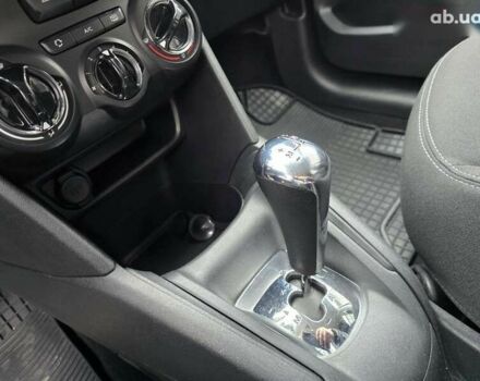 Пежо 208, об'ємом двигуна 1.4 л та пробігом 189 тис. км за 7500 $, фото 16 на Automoto.ua