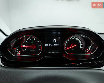Пежо 208, объемом двигателя 1.6 л и пробегом 86 тыс. км за 8903 $, фото 12 на Automoto.ua