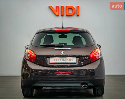 Пежо 208, объемом двигателя 1.6 л и пробегом 86 тыс. км за 8903 $, фото 5 на Automoto.ua