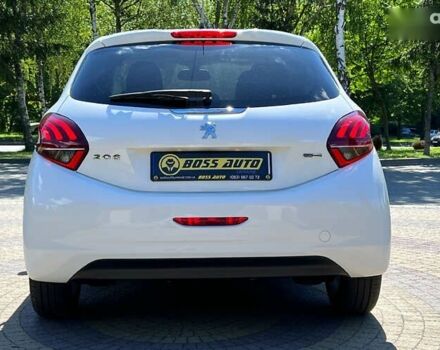 Пежо 208, об'ємом двигуна 1.2 л та пробігом 71 тис. км за 9990 $, фото 5 на Automoto.ua