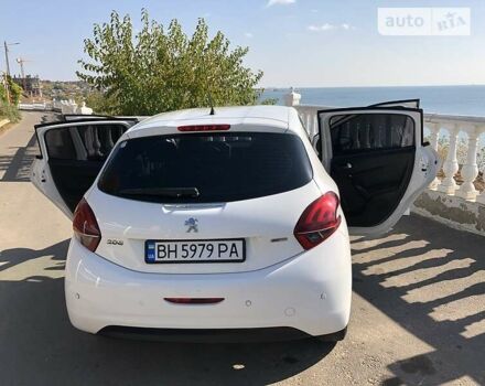 Пежо 208, об'ємом двигуна 1.2 л та пробігом 125 тис. км за 8200 $, фото 22 на Automoto.ua