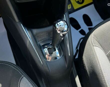 Пежо 208, об'ємом двигуна 1.2 л та пробігом 71 тис. км за 9990 $, фото 18 на Automoto.ua