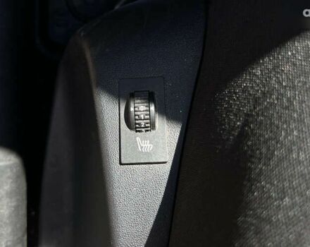 Пежо 208, об'ємом двигуна 1.2 л та пробігом 71 тис. км за 9990 $, фото 17 на Automoto.ua