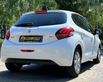 Пежо 208, об'ємом двигуна 1.2 л та пробігом 71 тис. км за 9990 $, фото 6 на Automoto.ua