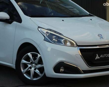 Пежо 208, объемом двигателя 1.5 л и пробегом 55 тыс. км за 12000 $, фото 3 на Automoto.ua