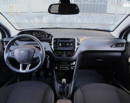 Пежо 208, объемом двигателя 1.5 л и пробегом 55 тыс. км за 12000 $, фото 12 на Automoto.ua