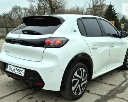 Пежо 208, объемом двигателя 0 л и пробегом 11 тыс. км за 17500 $, фото 8 на Automoto.ua