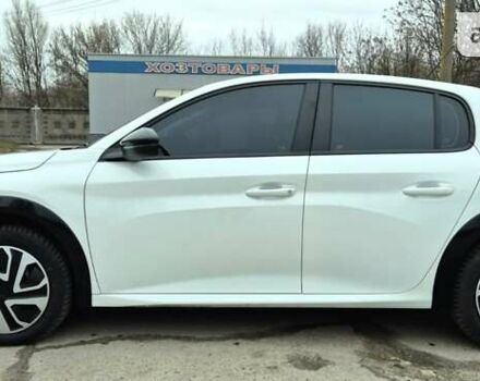 Пежо 208, объемом двигателя 0 л и пробегом 11 тыс. км за 17500 $, фото 23 на Automoto.ua